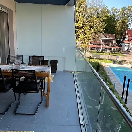 Hellobalaton Apartament