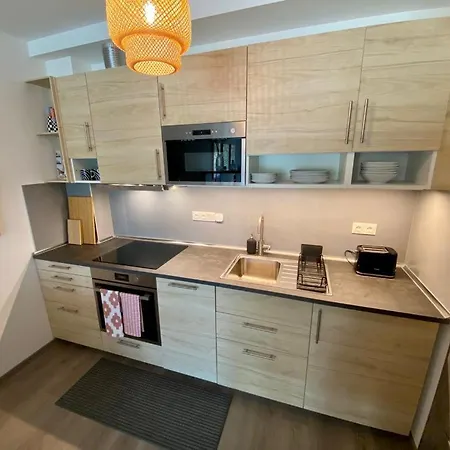 Hellobalaton Apartament *