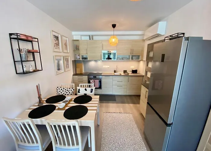 Hellobalaton Apartament *